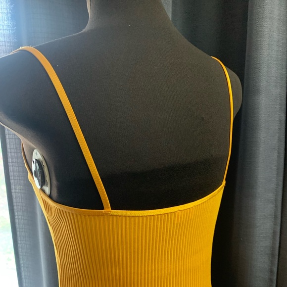 Wilfred ribbed tank in tangerine/sunflower yellow colour - Picture 9 of 10